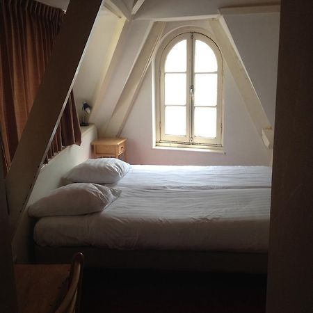 Budget Season Star Hotel Amsterdam Zimmer foto